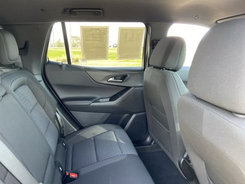 Used 2025 Chevrolet Equinox LT image 20