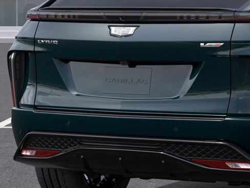 New 2026 Cadillac Lyriq V image 14
