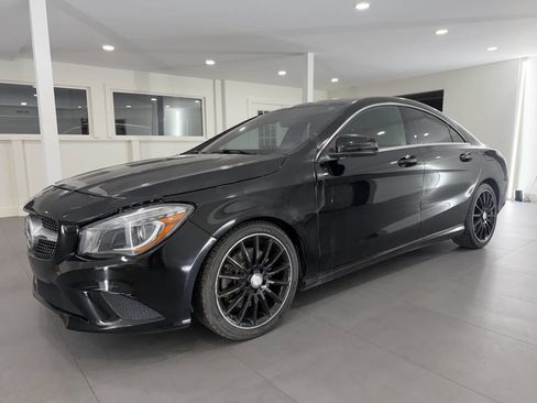 Used 2014 Mercedes-Benz CLA 250 image 2