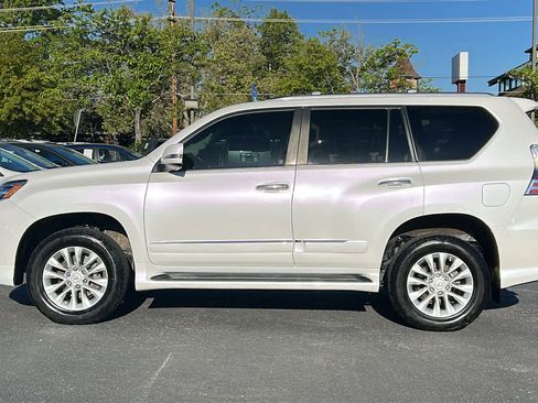 Used 2018 Lexus GX 460 Premium w/ Premium Package AWD/4WD image 8
