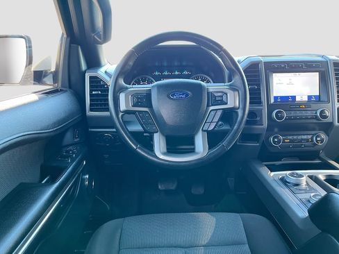 Used 2021 Ford Expedition XLT image 20