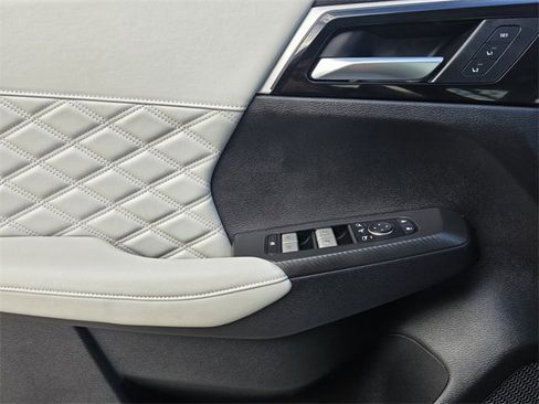 Used 2024 Mitsubishi Outlander SEL image 17