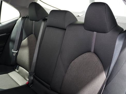 Used 2024 Toyota Camry LE image 10