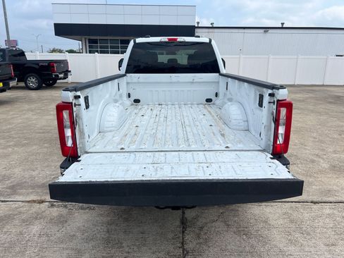 Used 2024 Ford F250 XLT AWD/4WD image 13