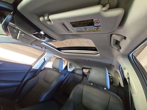Used 2025 Lexus NX 250 FWD w/ Premium Package image 7