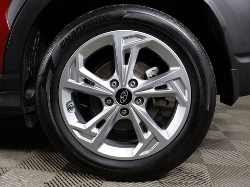 Used 2023 Hyundai Kona SEL image 17