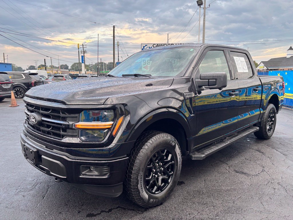 Used 2024 Ford F150 XLT w/ XLT Black Appearance Package AWD/4WD image 7