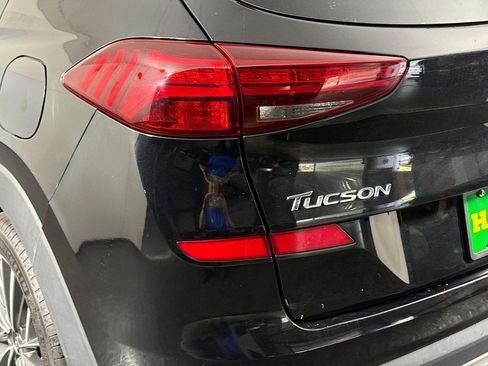 Used 2021 Hyundai Tucson Limited FWD image 36