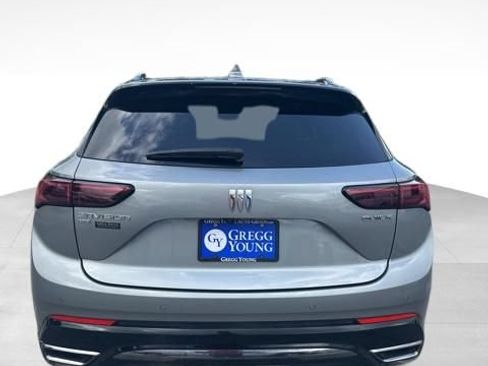 Used 2025 Buick Envision Sport Touring AWD/4WD image 5