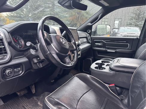 Used 2019 RAM 3500 Laramie image 17