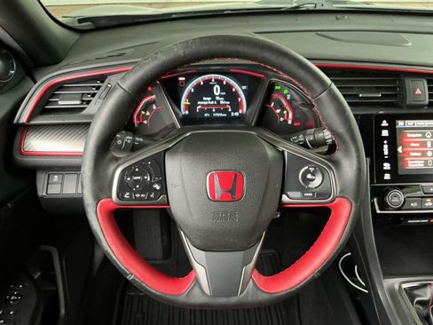Used 2017 Honda Civic Type R image 5
