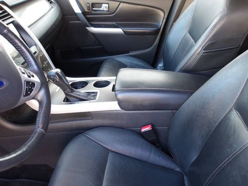 Used 2014 Ford Edge SEL w/ Equipment Group 205A FWD image 18