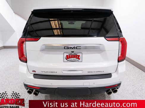 Used 2022 GMC Yukon Denali image 4
