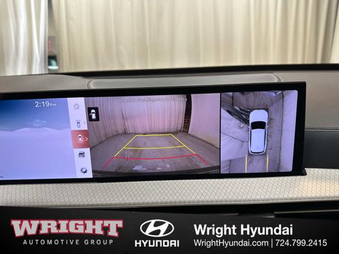 Certified 2025 Genesis GV80 3.5T Prestige image 27