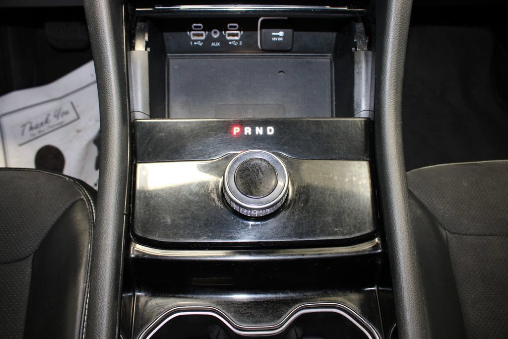Used 2023 Jeep Grand Cherokee Altitude AWD/4WD image 12