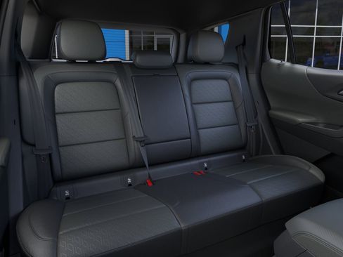 New 2026 Chevrolet Equinox LT image 17