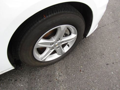 Used 2022 Chevrolet Malibu LS w/ LPO, Floor Liner Package FWD image 29