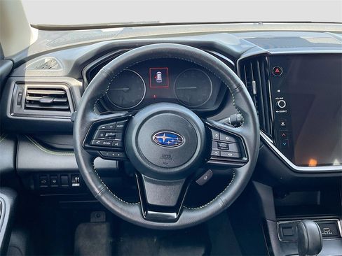 Used 2024 Subaru Ascent Onyx Edition image 11