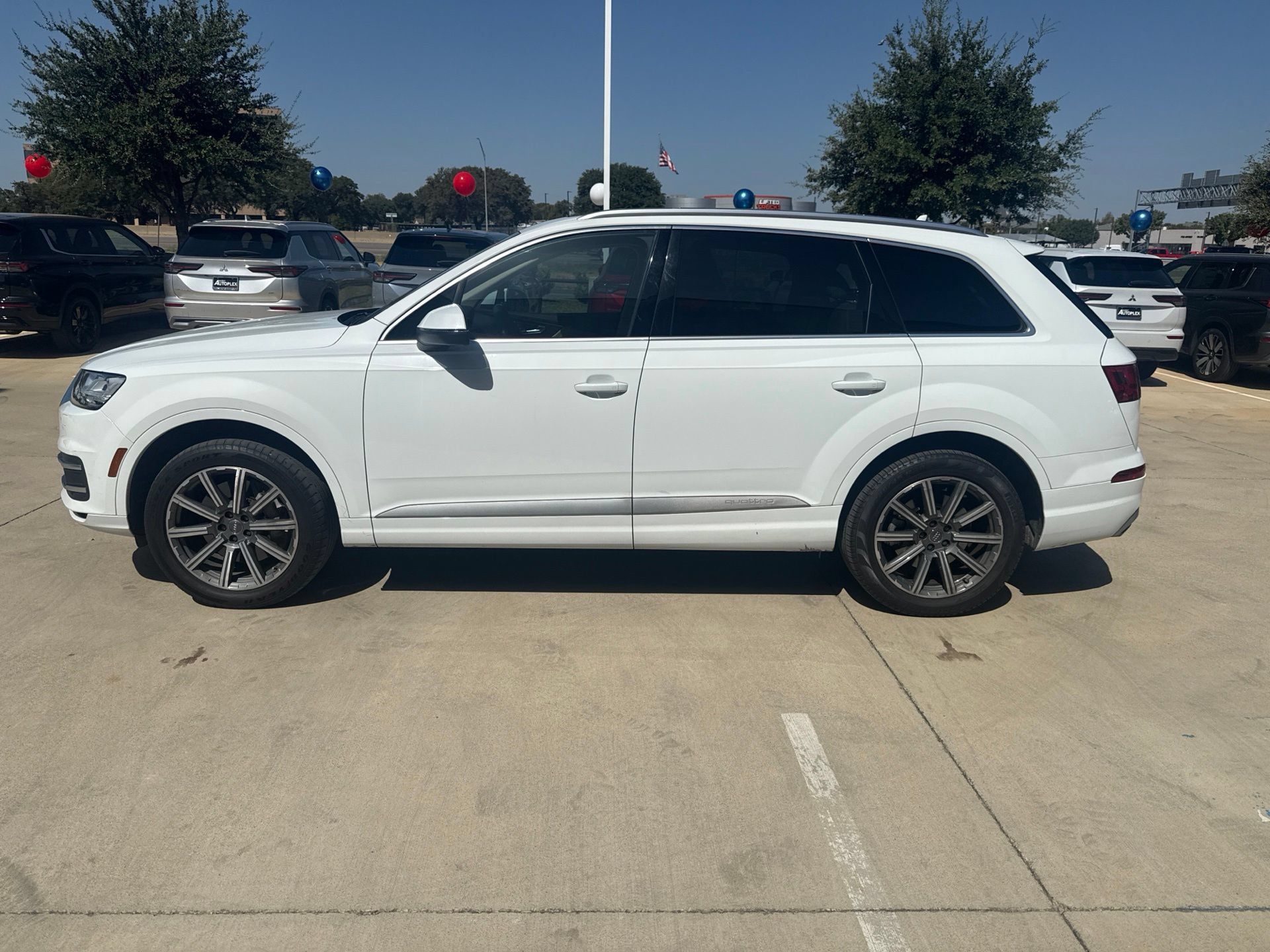 Used 2017 Audi Q7 3.0T Premium Plus AWD/4WD image 3