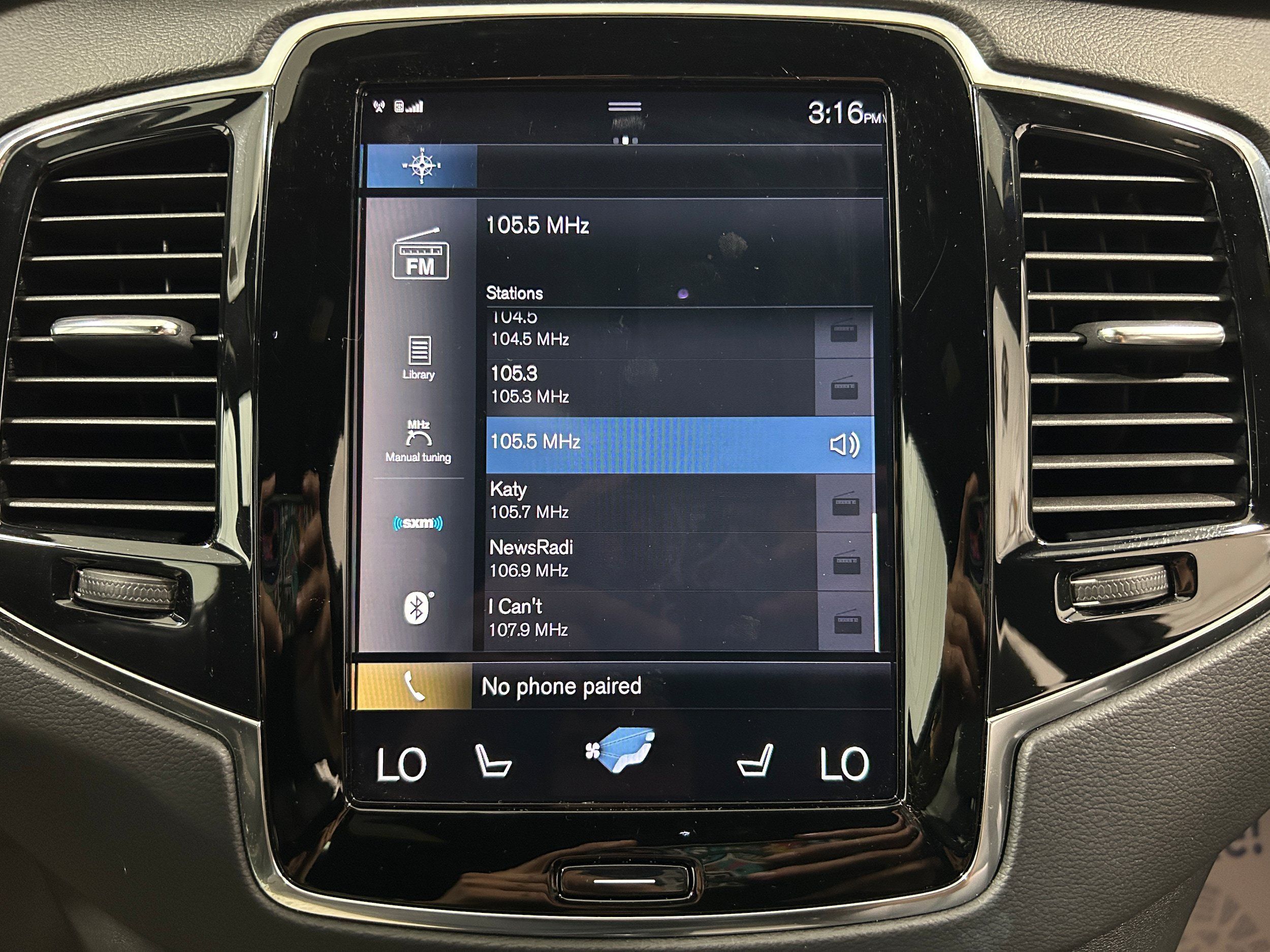 Used 2021 Volvo XC90 T8 Inscription AWD/4WD image 6