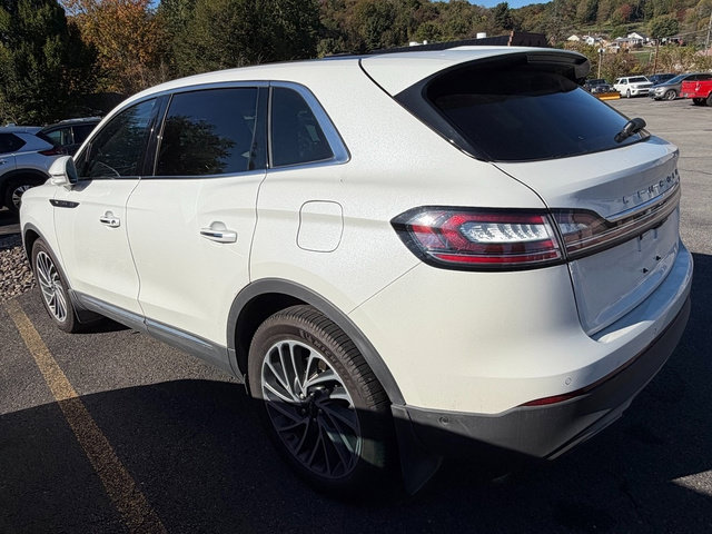 Used 2020 Lincoln Nautilus Reserve w/ Equipment Group 201A AWD/4WD image 2