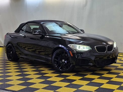 Used 2015 BMW 228i Convertible image 1