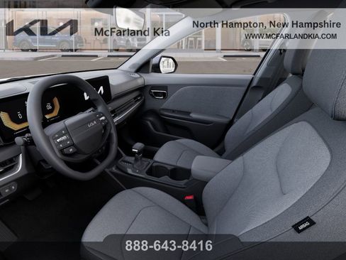 New 2025 Kia K4 LXS image 18