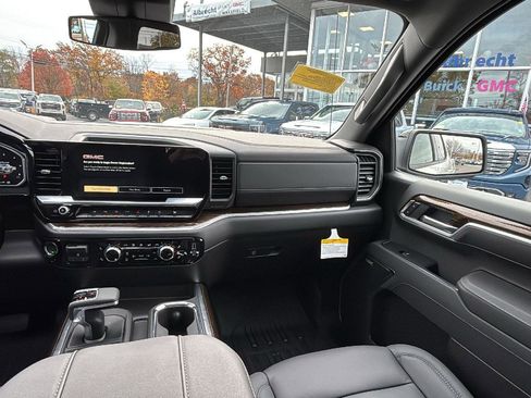 New 2026 GMC Sierra 1500 Elevation w/ Elevation Premium Package image 30