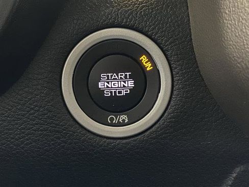 Certified 2019 RAM 1500 Laramie image 45