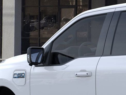 New 2025 Ford F150 Lightning Flash image 20
