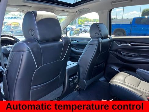 Used 2021 Buick Enclave Avenir image 29