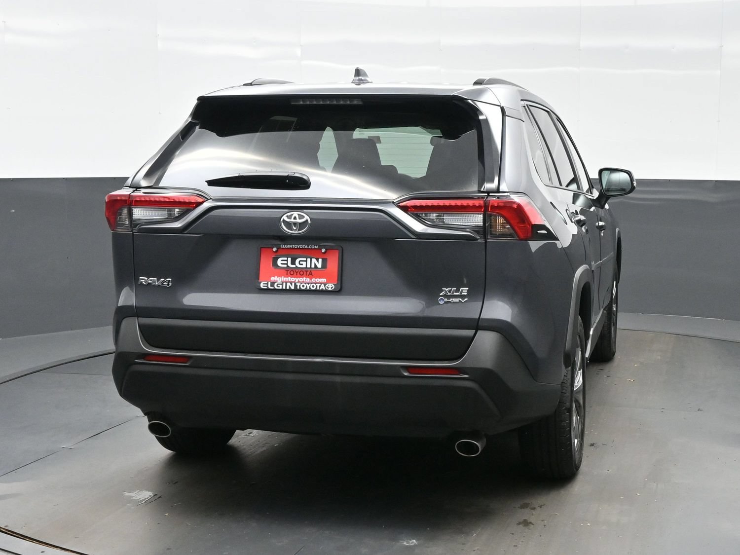 Used 2025 Toyota RAV4 XLE Premium w/ Weather Package AWD/4WD image 5
