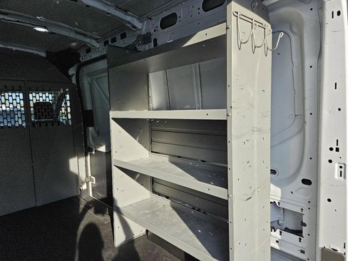 Used 2020 Ford Transit 250 Medium Roof RWD image 20