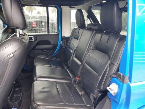 Used 2022 Jeep Wrangler Unlimited Sahara w/ Safety Group image 16