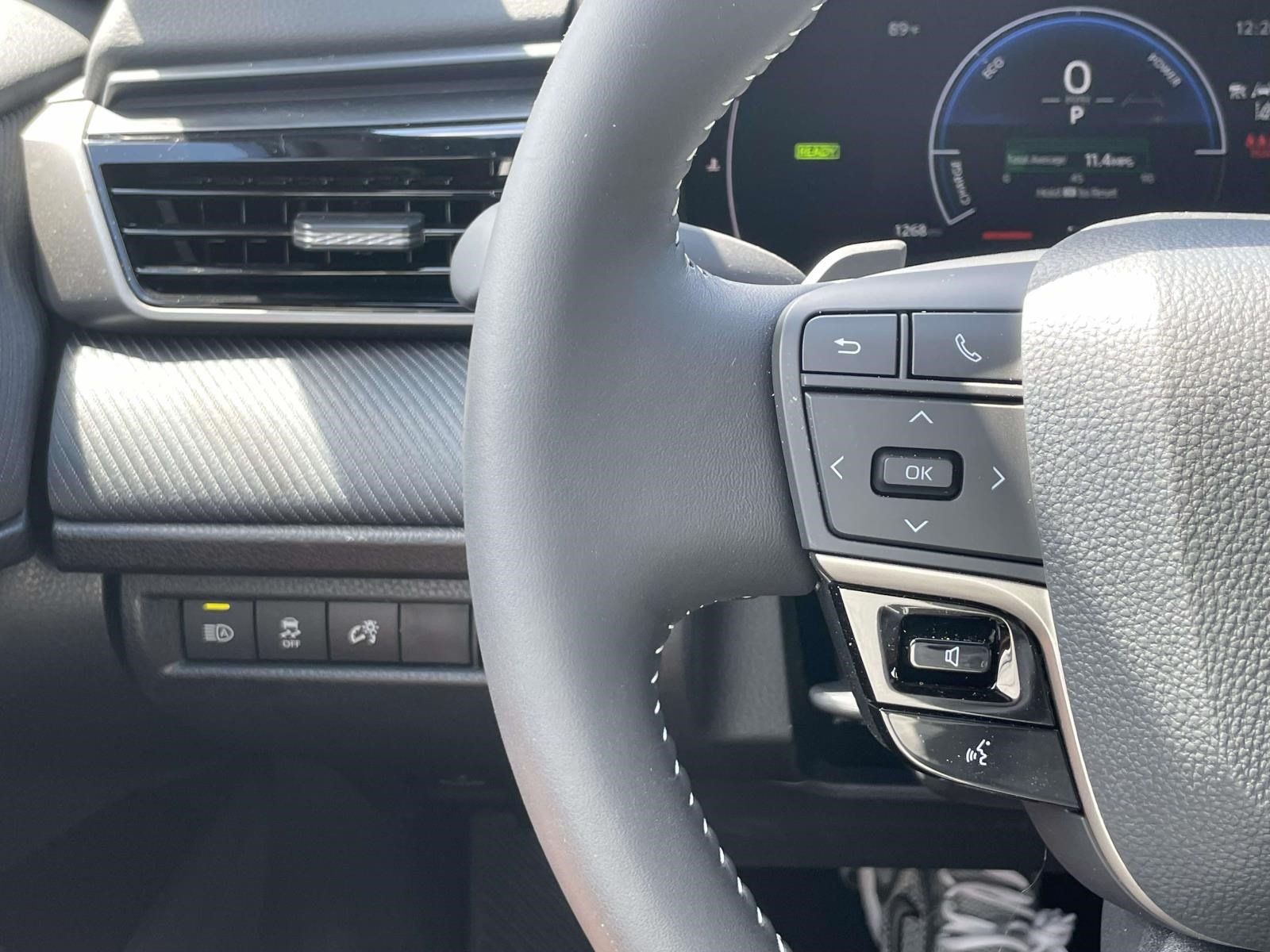 Used 2026 Toyota Camry SE w/ Convenience Package FWD image 20