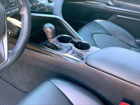 Used 2023 Toyota Camry SE image 15