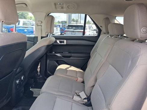 Used 2020 Ford Explorer 2WD image 5