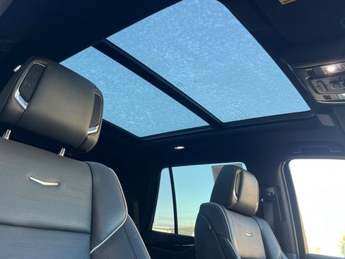 Used 2023 Cadillac Escalade Sport image 20