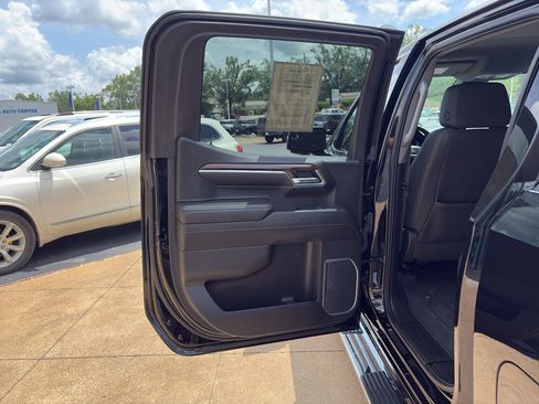 Used 2023 GMC Sierra 1500 SLT w/ SLT Premium Package AWD/4WD image 20