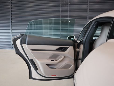Certified 2023 Porsche Taycan RWD image 25