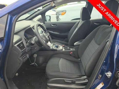 Used 2025 Nissan Leaf S FWD image 6
