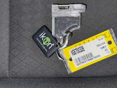 Used 2022 Chevrolet Silverado 1500 LT RWD image 37