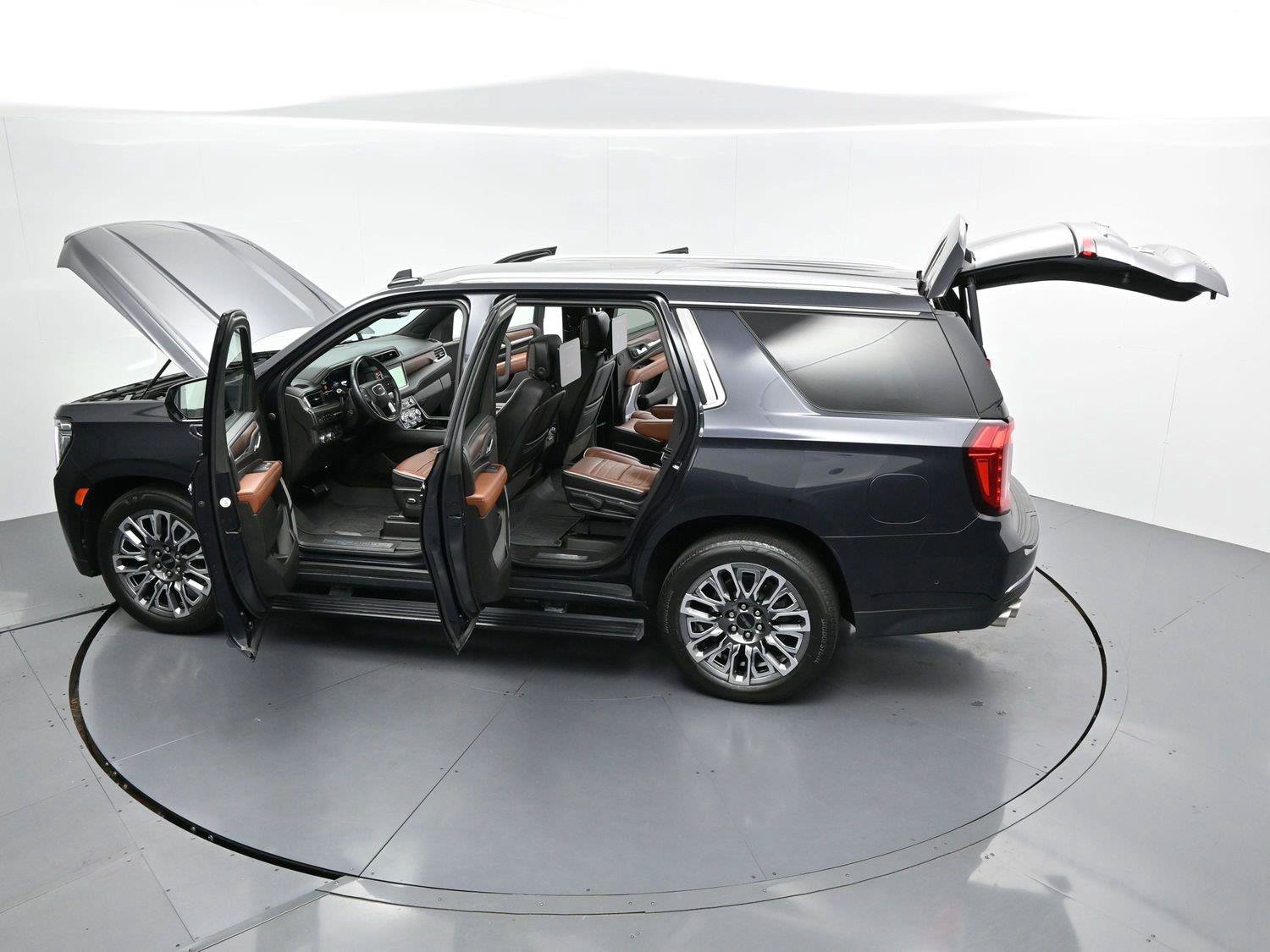 Used 2023 GMC Yukon Denali Ultimate AWD/4WD image 51