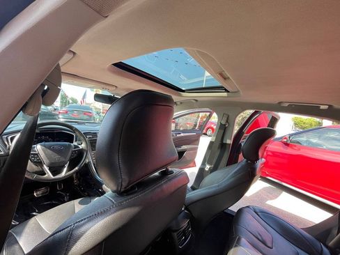 Used 2016 Ford Fusion Titanium image 14