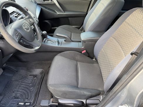 Used 2013 MAZDA MAZDA3 i Sport image 8