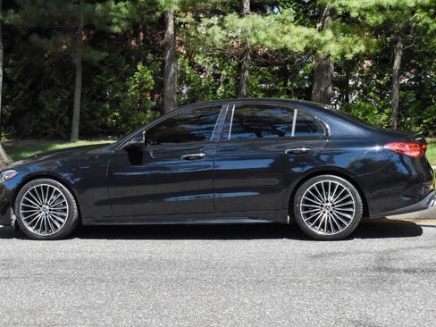 Used 2022 Mercedes-Benz C 300 Sedan w/ AMG Line w/ Night Package image 4