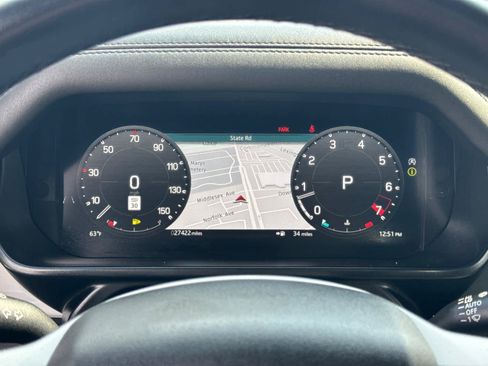 Used 2025 Land Rover Defender 110 S AWD/4WD image 18