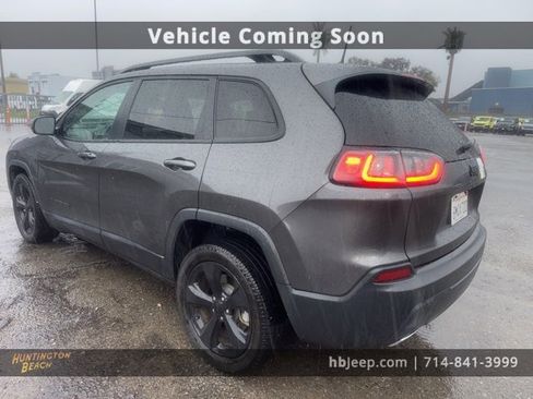 Used 2019 Jeep Cherokee Latitude Plus image 7