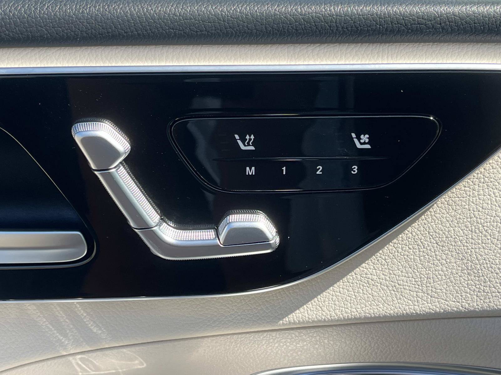 Certified 2024 Mercedes-Benz C 300 Sedan image 30