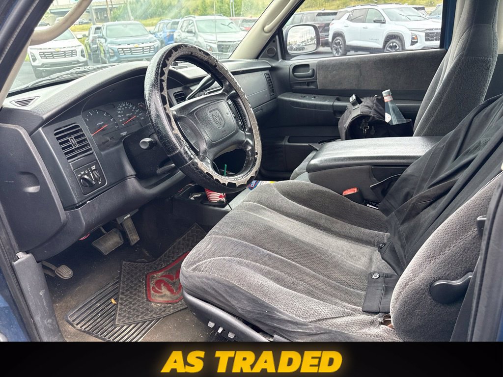 Used 2004 Dodge Dakota Sport w/ Deluxe Convenience Group AWD/4WD image 19